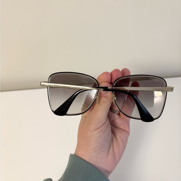 Prada Gradient Sunglasses SPR 525 Black Gold - Picture 8 of 16